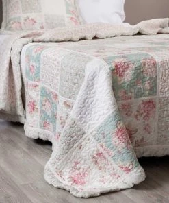 Maisons Du Monde Couvre-lits Boutis à Fleurs En Coton Vert Et Rose 240 X 260 Cm