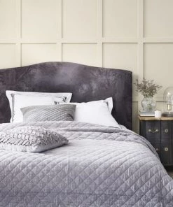 Maisons Du Monde Couvre-lits Boutis En Coton Gris Clair Effet Velours à Motifs 240x260 -Couvre-lits Soldes 2022 boutis en coton gris clair effet velours a motifs 240x260 1000 4 31 188959 2