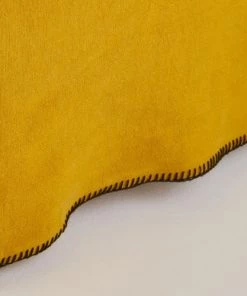 Madura Cache-sommiers Cache Sommier 140x200 Cm Ocre Et Feston Noir En Lin -Couvre-lits Soldes 2022 cache sommier 140x200 cm ocre et feston noir en lin 3