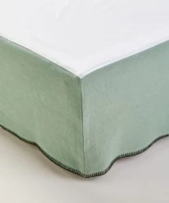 Madura Cache-sommiers Cache Sommier 140x200 Cm Vert De Gris Et Feston Noir En Lin -Couvre-lits Soldes 2022 cache sommier 140x200 cm vert de gris et feston noir en lin 6