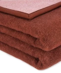 Brun De Vian-Tiran Couvertures Couverture Chaude En Laine Tempéré Rouge 240x260 Cm -Couvre-lits Soldes 2022 couverture chaude en laine tempere rouge 240x260 cm 2