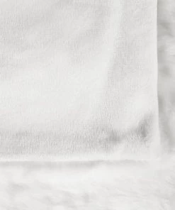 Beliani Couvertures Couverture En Acrylique Blanc 220x180cm -Couvre-lits Soldes 2022 couverture en acrylique blanc 220x180cm 2