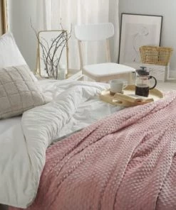 Beliani Couvertures Couverture En Polyester Rose 200x150cm