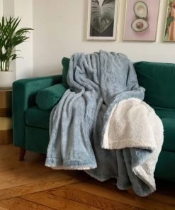 Le Comptoir De La Plage Couvertures Couverture Plaid XL Doublée Imitation "Lapin" Gris Bleu 220x240 -Couvre-lits Soldes 2022 couverture plaid xl doublee imitation lapin gris bleu 220x240 5