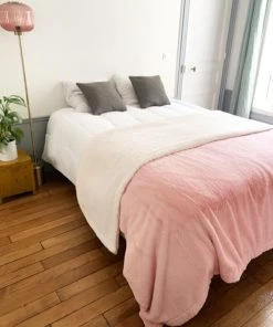 Le Comptoir De La Plage Couvertures Couverture Plaid XL Doublée Imitation "Lapin" Rose 220x240 12 Le Comptoir De La Plage Couvertures Couverture Plaid XL Doublée Imitation "Lapin" Rose 220x240 -Couvre-lits Soldes 2022 couverture plaid xl doublee imitation lapin rose 220x240 5