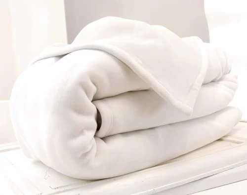 Becquet Couvertures Couverture Polaire 180x220 Blanc En Microfibre 350g/m² 4 Becquet Couvertures Couverture Polaire 180x220 Blanc En Microfibre 350g/m² – Image 2