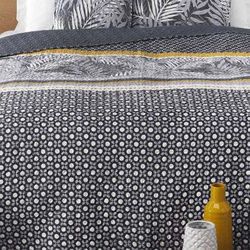 Douceur D'Intérieur Couvre-lits Couvre-lit 2 Personnes Microfibre Matelassé 220x240cm 4 Douceur D'Intérieur Couvre-lits Couvre-lit 2 Personnes Microfibre Matelassé 220x240cm – Image 2