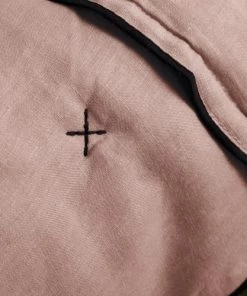 Madura Couvre-lits Couvre-lit Matelassé 225x280 Cm Rose Poudré Et Bourdon Noir En Lin -Couvre-lits Soldes 2022 couvre lit matelasse 225x280 cm rose poudre et bourdon noir en lin 3