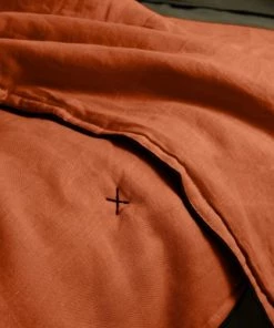 Madura Couvre-lits Couvre-lit Matelassé 250x280 Cm Terracotta Et Bourdon Noir En Lin -Couvre-lits Soldes 2022 couvre lit matelasse 250x280 cm terracotta et bourdon noir en lin 2