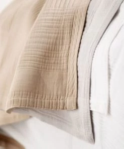 Montéléone Couvre-lits Dessus De Lit En Coton Gris 280X260 Cm -Couvre-lits Soldes 2022 dessus de lit en coton gris 280x260 cm 2